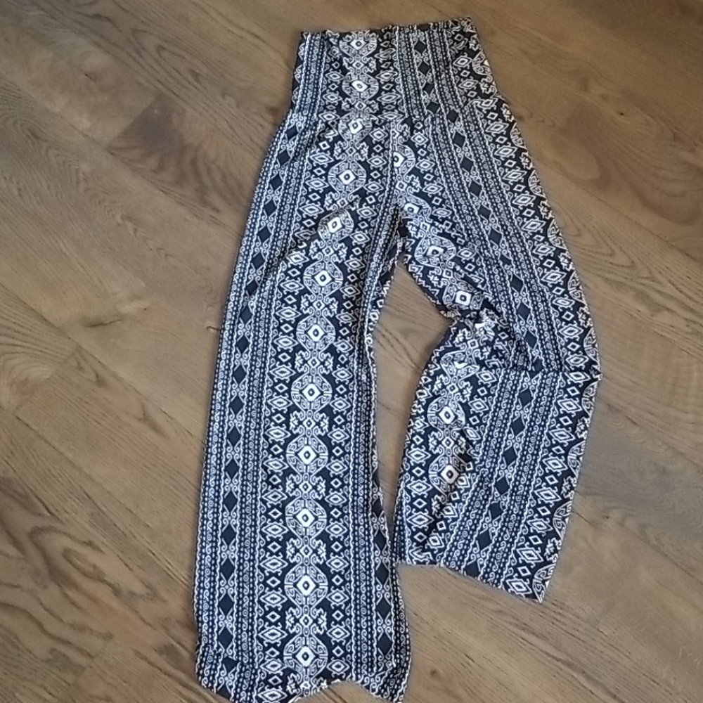 Tribal print palazzo pants